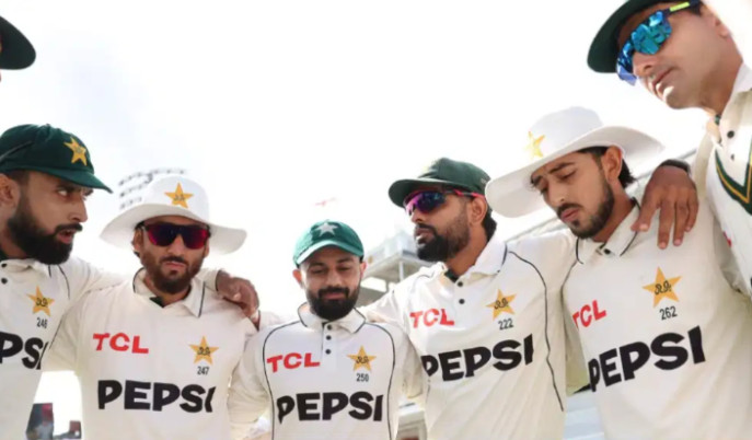 misbah-ul-haq-resigns-pakistan-selection-committee-after-seven-player-axing