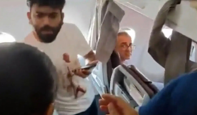 cjp-abhijeet-dipke-saurav-das-ashutosh-ranka-detained-delhi