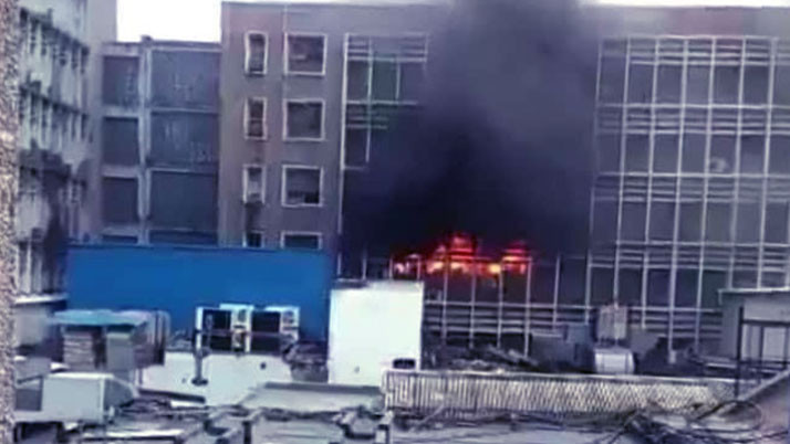 delhi-aiims-fire-trauma-centre-transformer-no-casualties